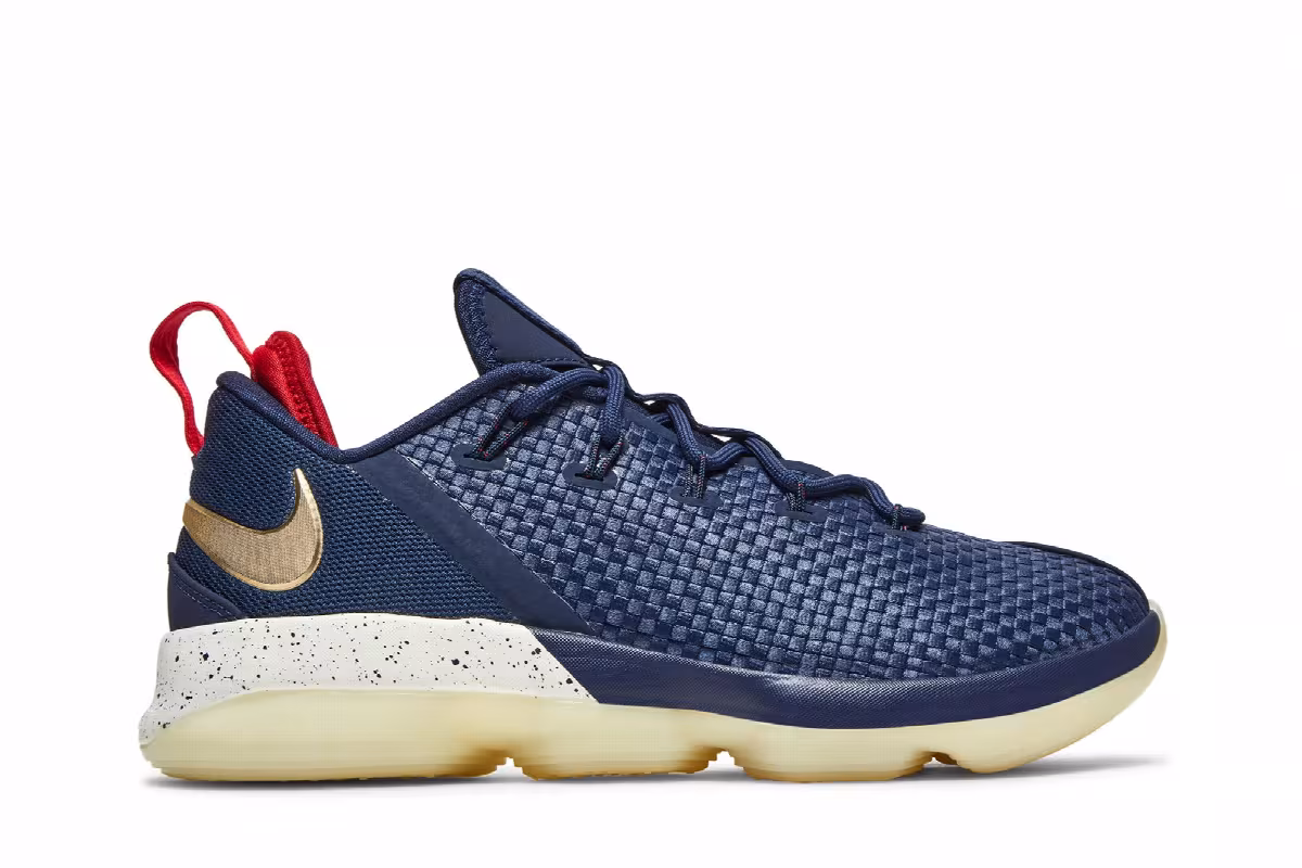 Nike LeBron 14 Low USA, view 2