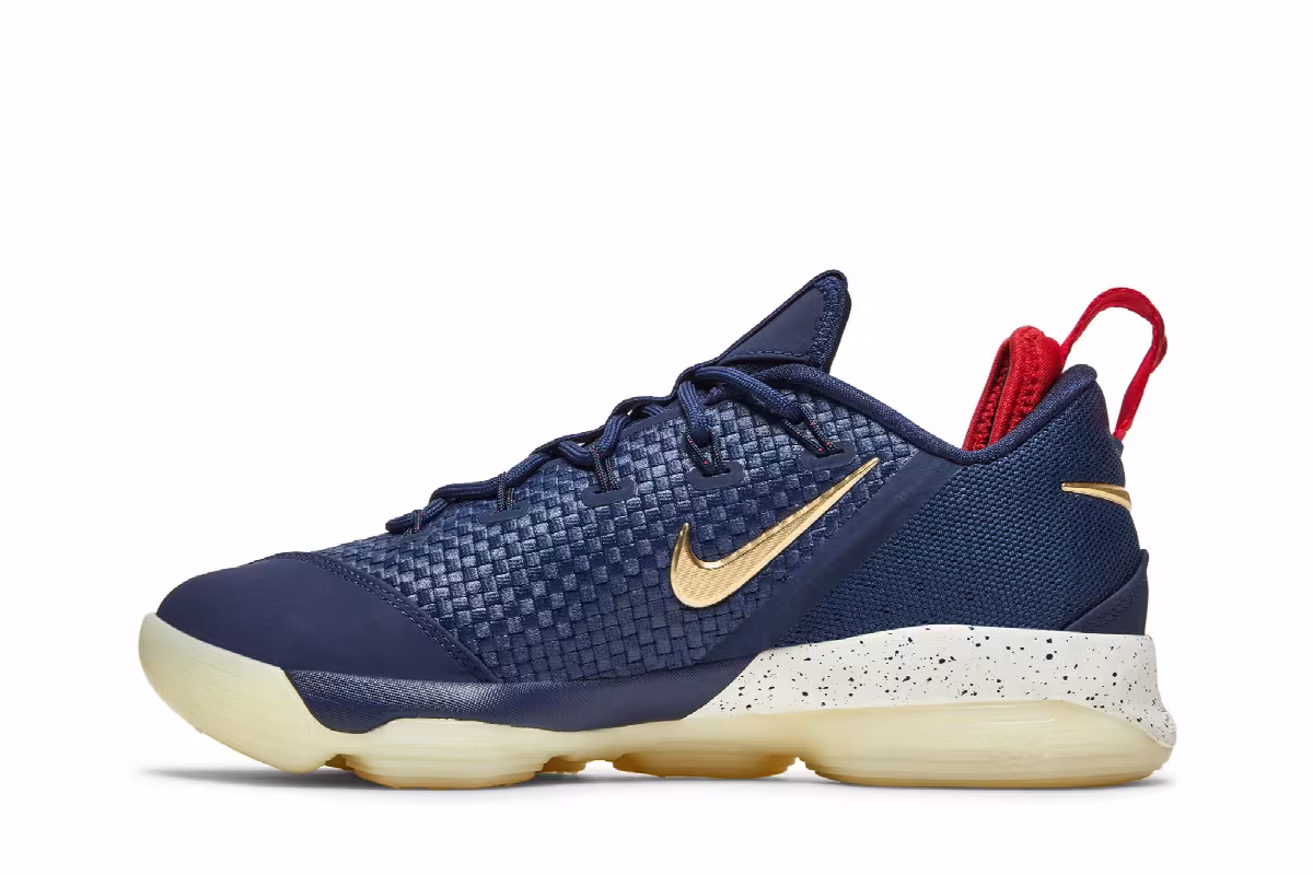 Nike LeBron 14 Low USA, view 4