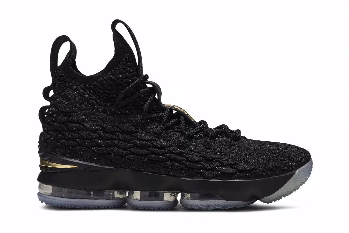 Nike LeBron 15 Metallic Gold, view 2