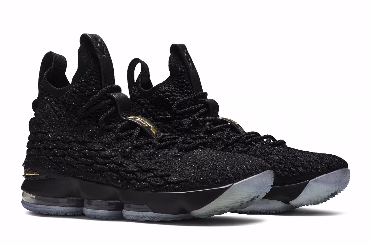 Nike LeBron 15 Metallic Gold, view 9
