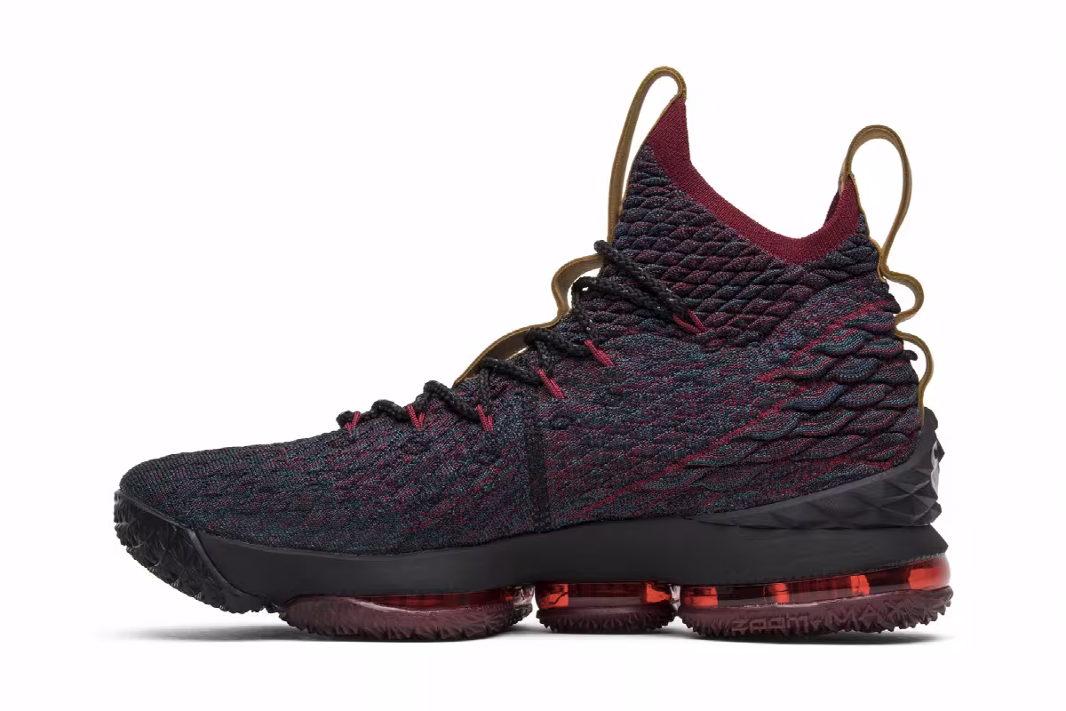 Nike LeBron 15 New Heights, view 4