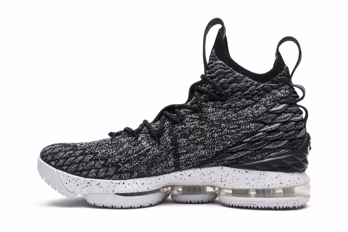 Nike LeBron 15 Ashes, view 4