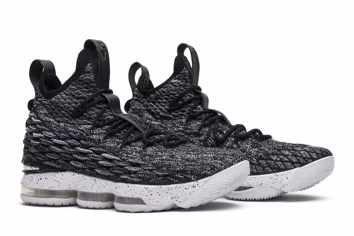 Nike LeBron 15 Ashes, view 9