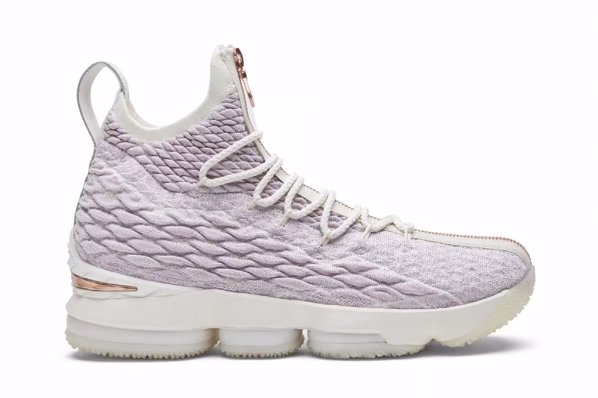 Kith x Nike LeBron Performance 15 Long Live the King, view 2