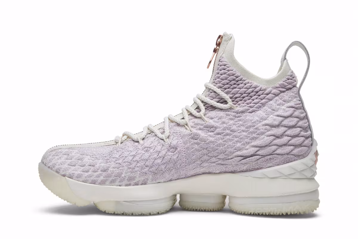 Kith x Nike LeBron Performance 15 Long Live the King, view 4