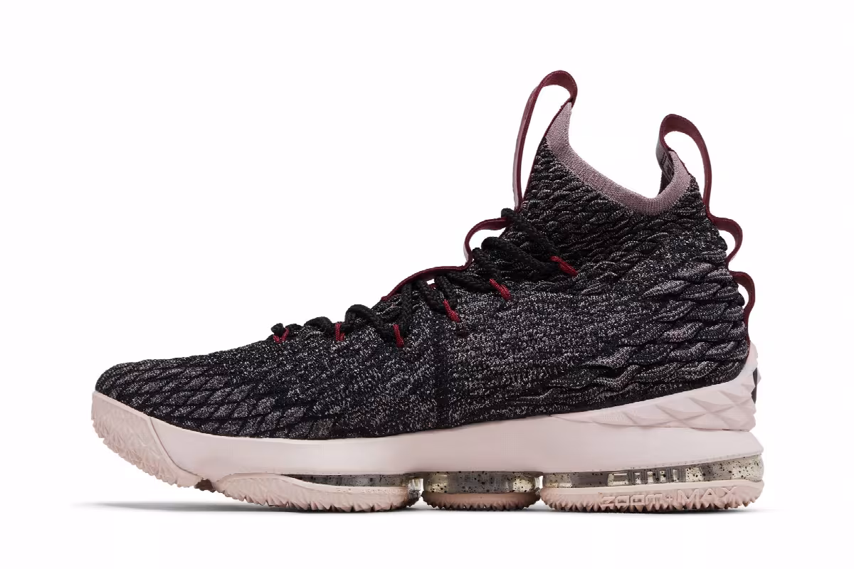 Nike LeBron 15 Pride of Ohio, view 4