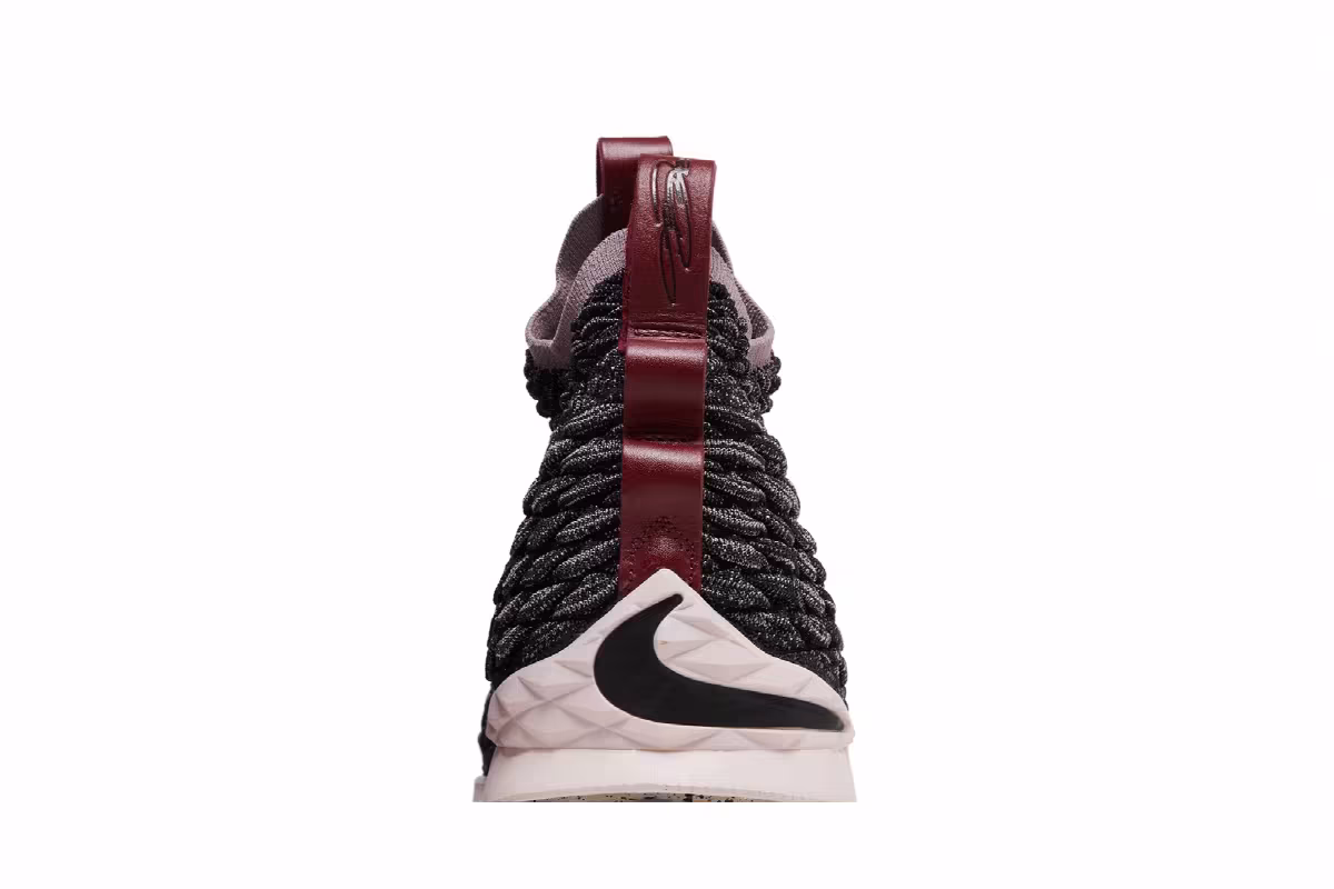 Nike LeBron 15 Pride of Ohio, view 8
