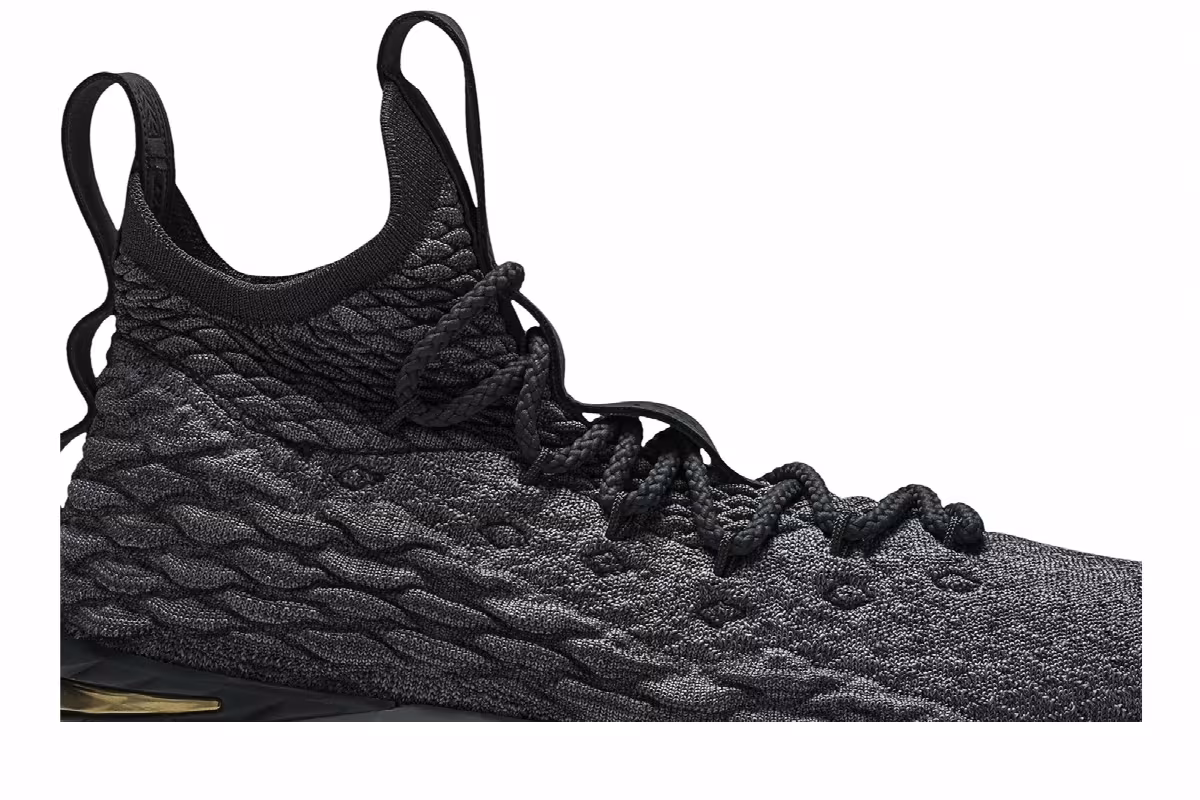 Nike LeBron 15 GS City Edition, view 3