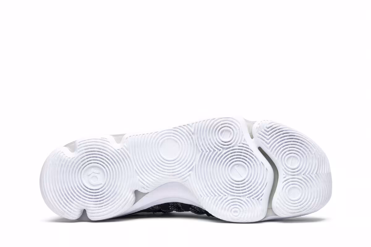 Nike KD 10 Oreo, view 5