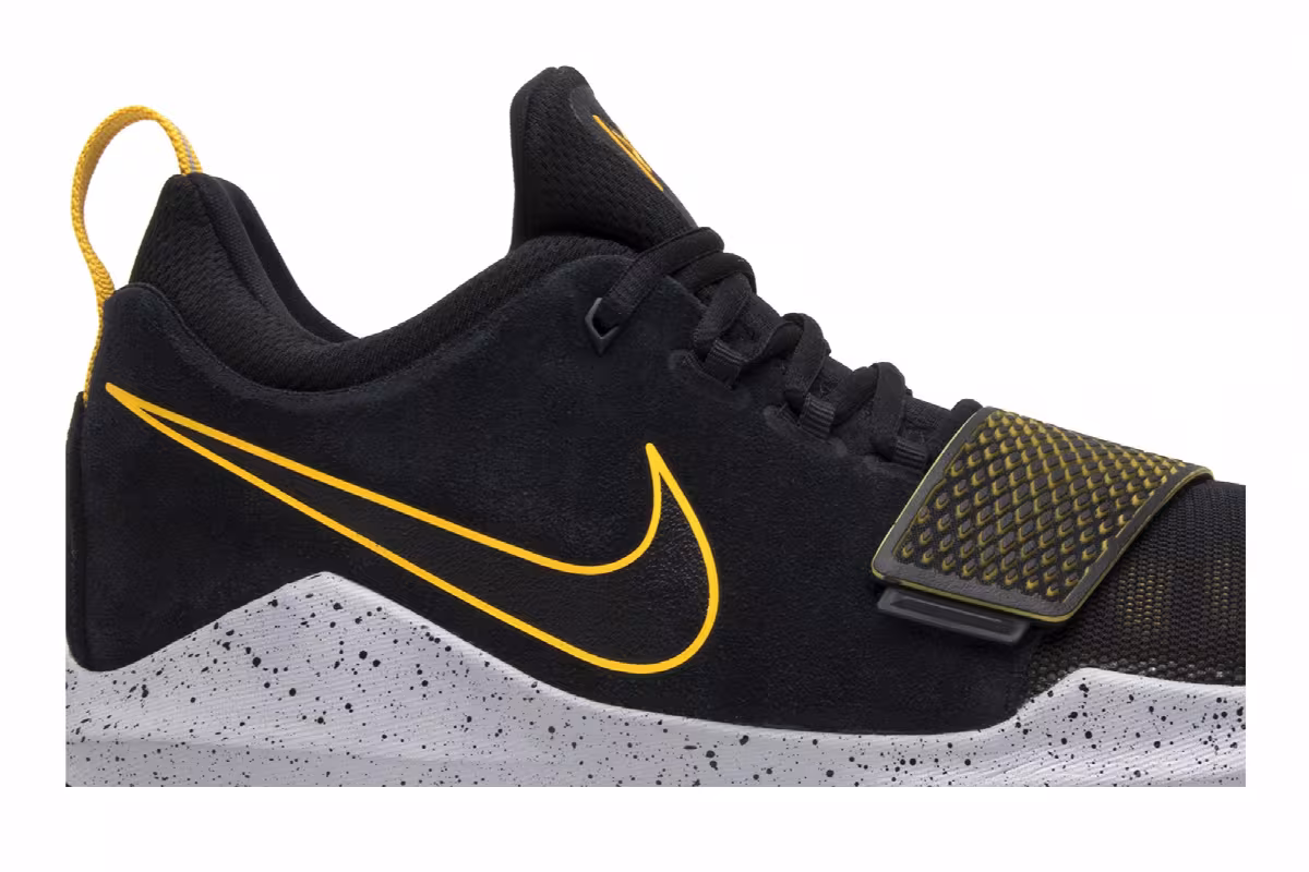Nike PG 1 Black Gold, view 3
