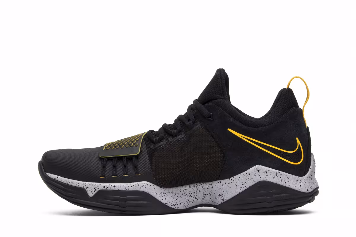 Nike PG 1 Black Gold, view 4