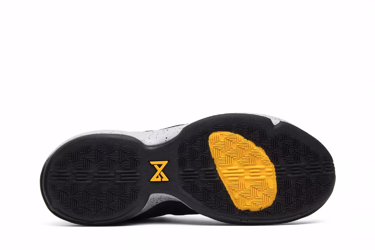 Nike PG 1 Black Gold, view 5