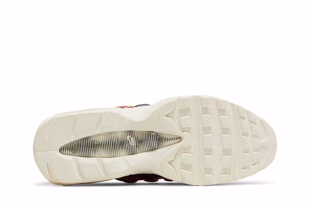 Nike Air Max 95 Premium Pull Tab, view 5