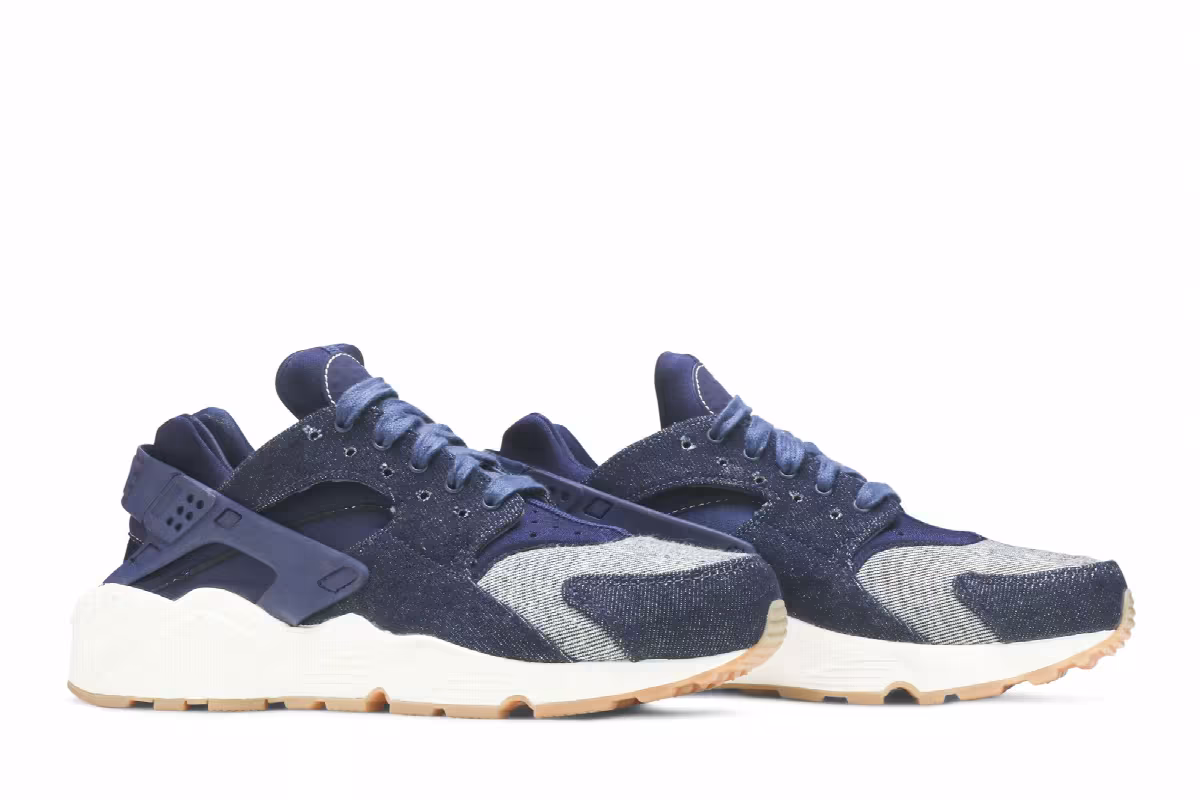 Nike Women's Air Huarache Premium Binary Blue, view 9