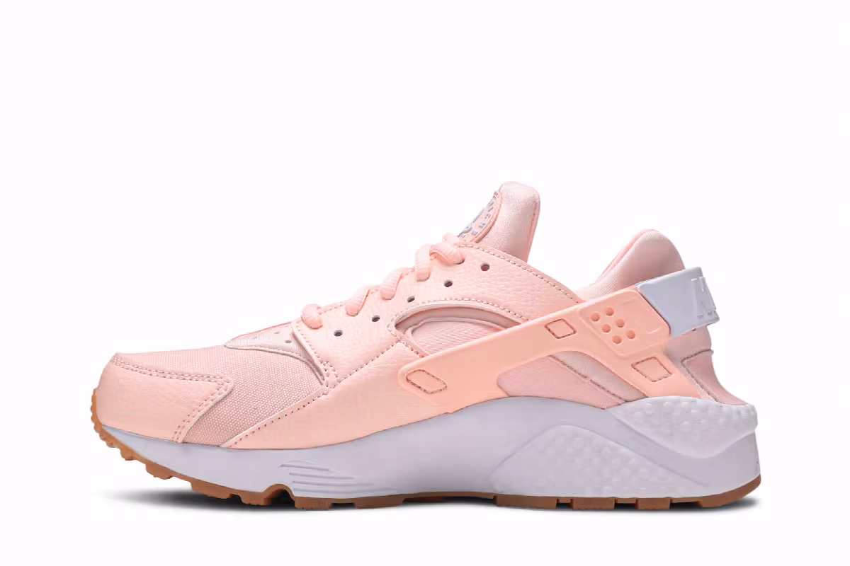 Nike Women's Air Huarache Sunset Tint, view 4