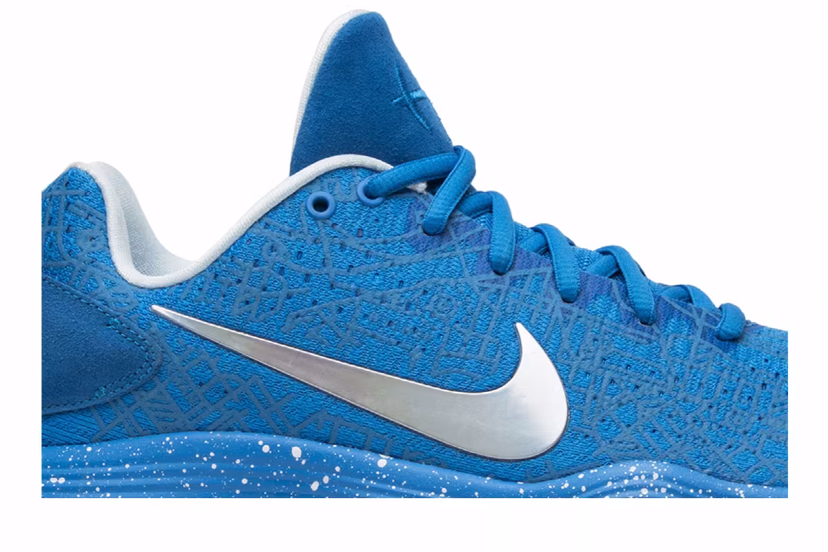Nike Hyperdunk 2017 Low New York, view 3