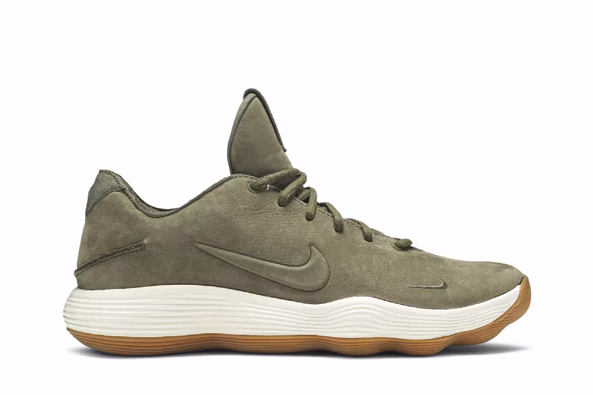 Nike Hyperdunk 2017 Low Premium Olive Gum, view 2
