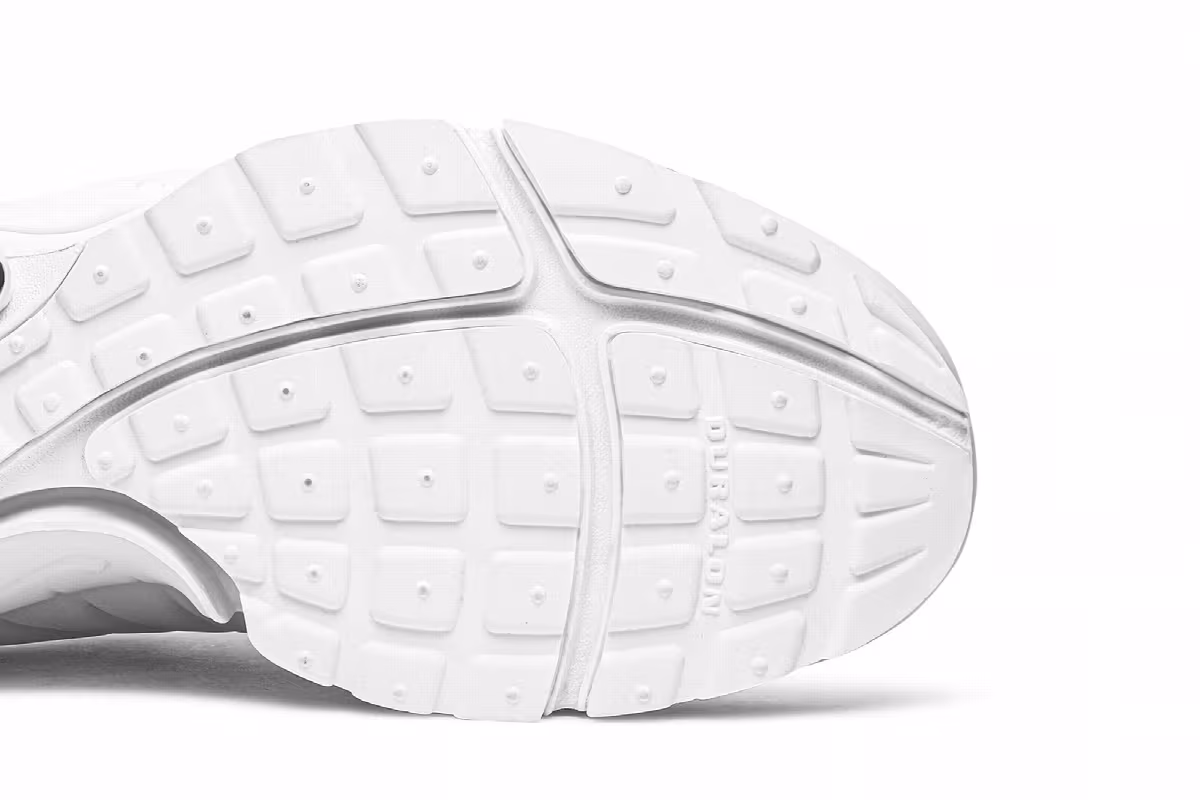 Nike Air Presto Essential Triple White, view 6