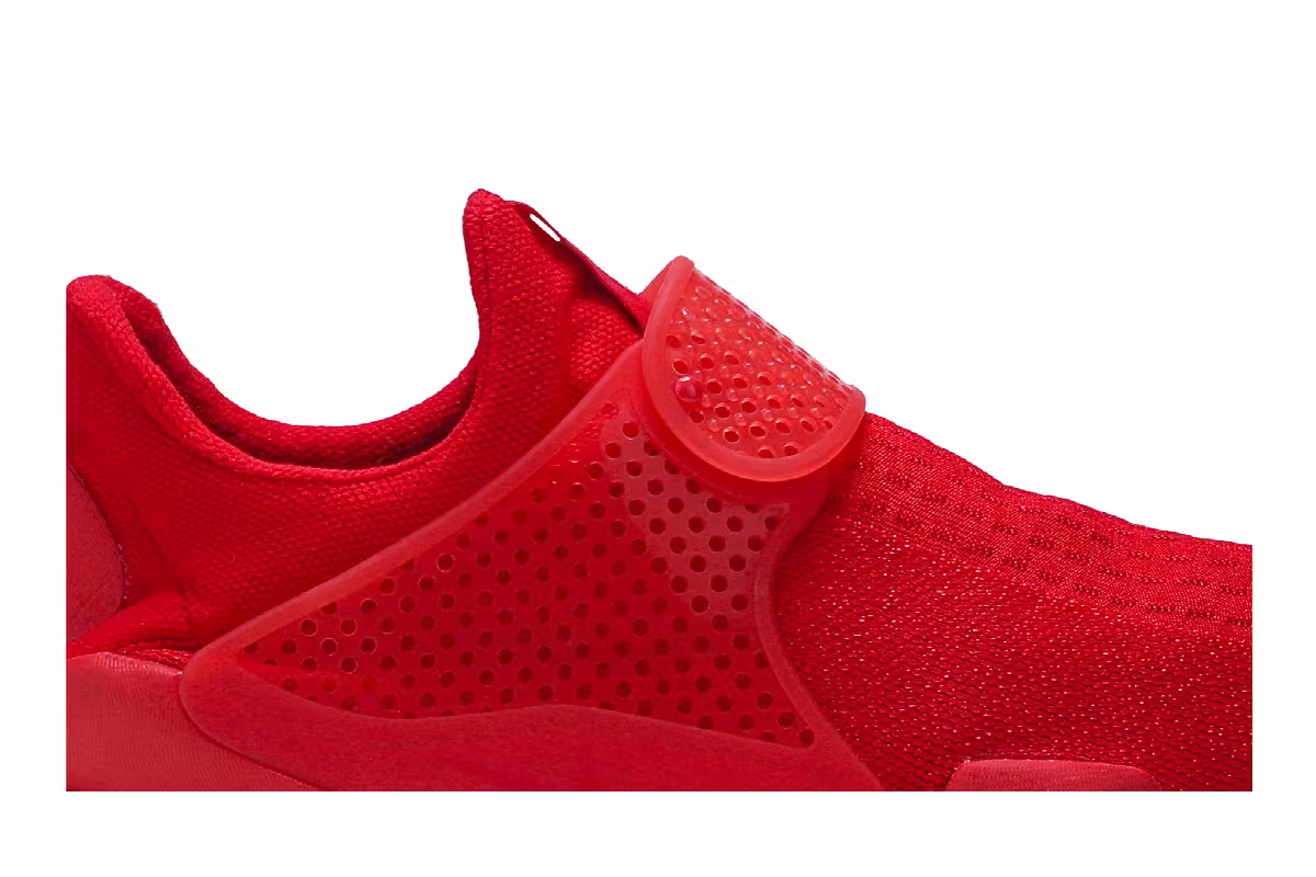 Nike Sock Dart Triple Red, view 3