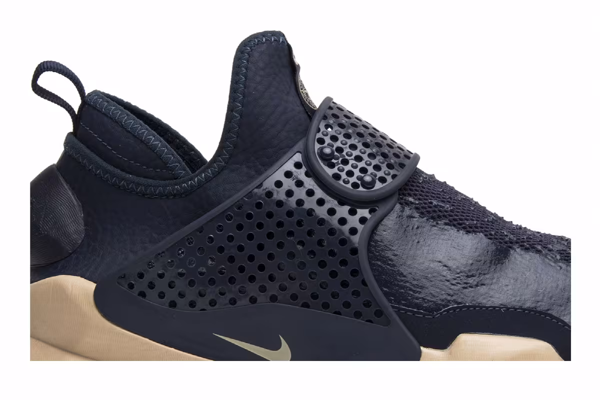 Stone Island x NikeLab Sock Dart Mid SP Obsidian, view 3