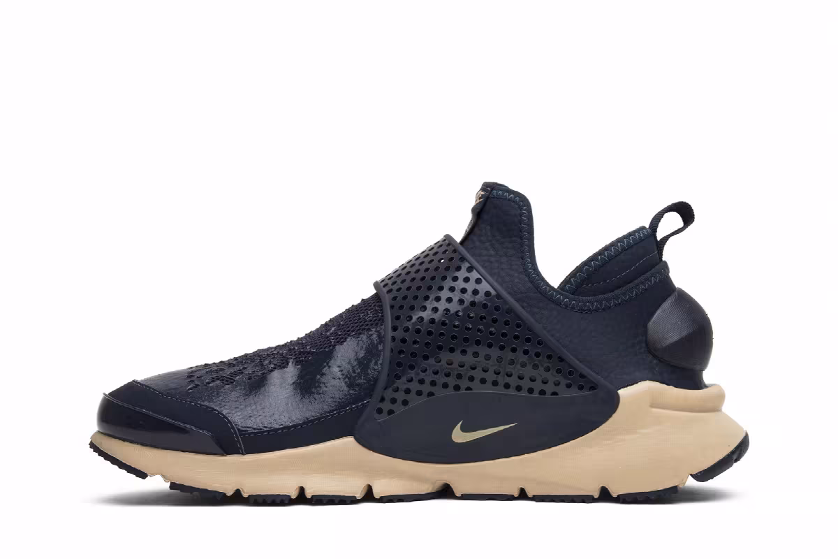 Stone Island x NikeLab Sock Dart Mid SP Obsidian, view 4