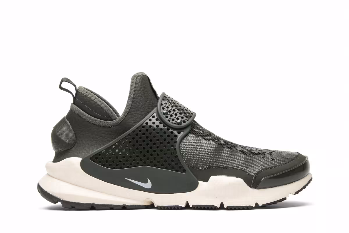 Stone Island x NikeLab Sock Dart Mid SP Sequoia, view 2