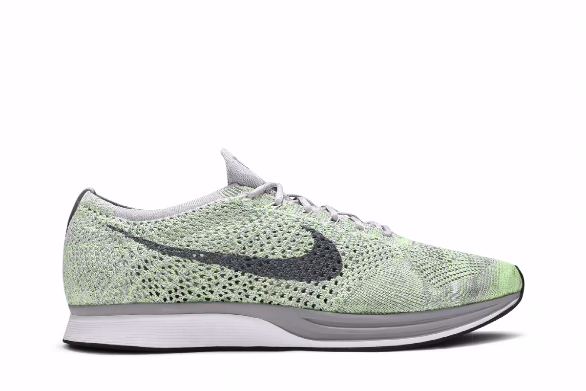 Nike Flyknit Racer Pistachio, view 2