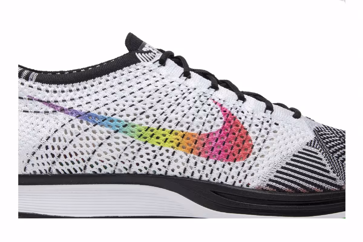 Nike Flyknit Racer Be True, view 3