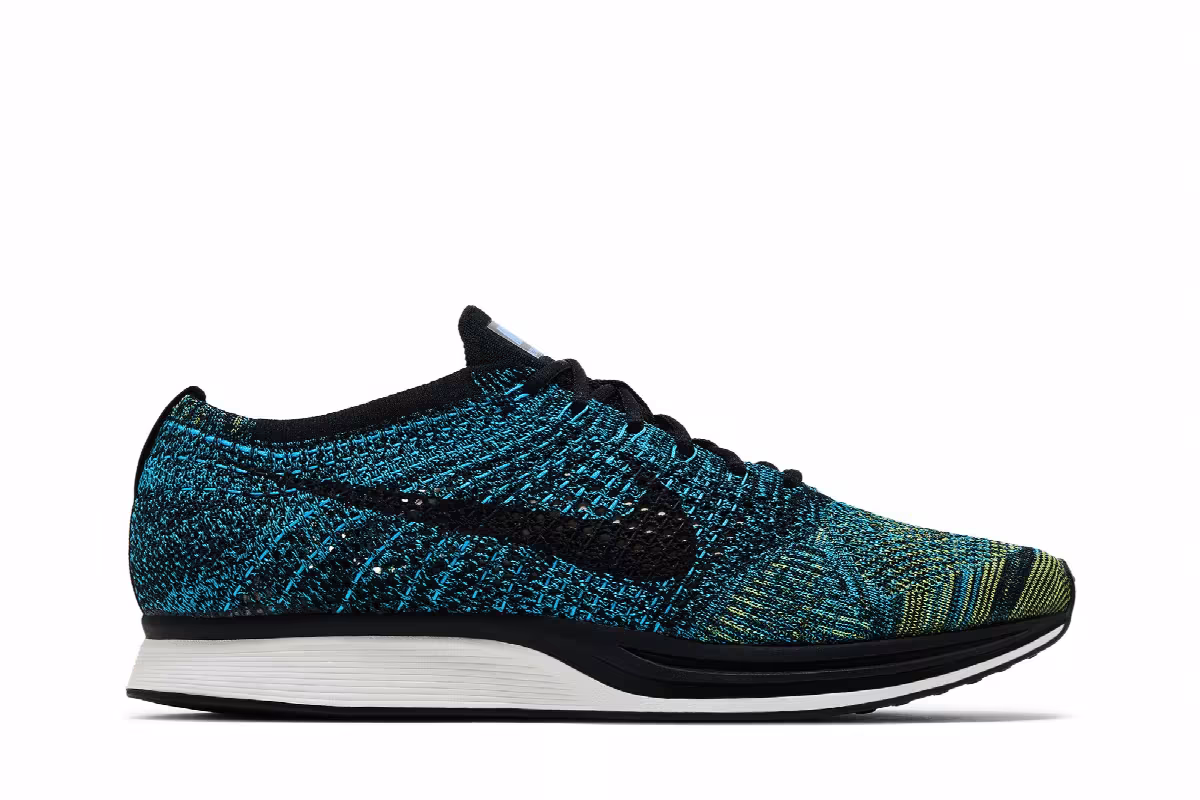 Nike Flyknit Racer Blue Glow, view 2
