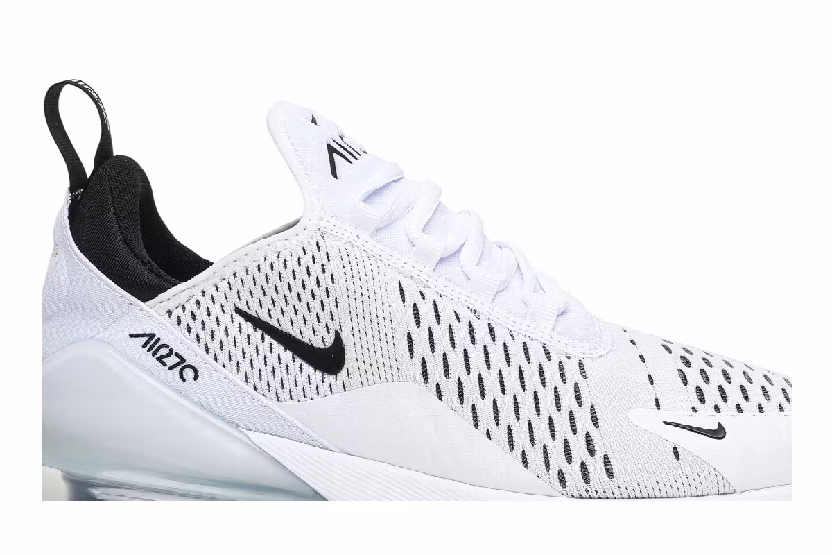 Nike Women's Air Max 270, view 3