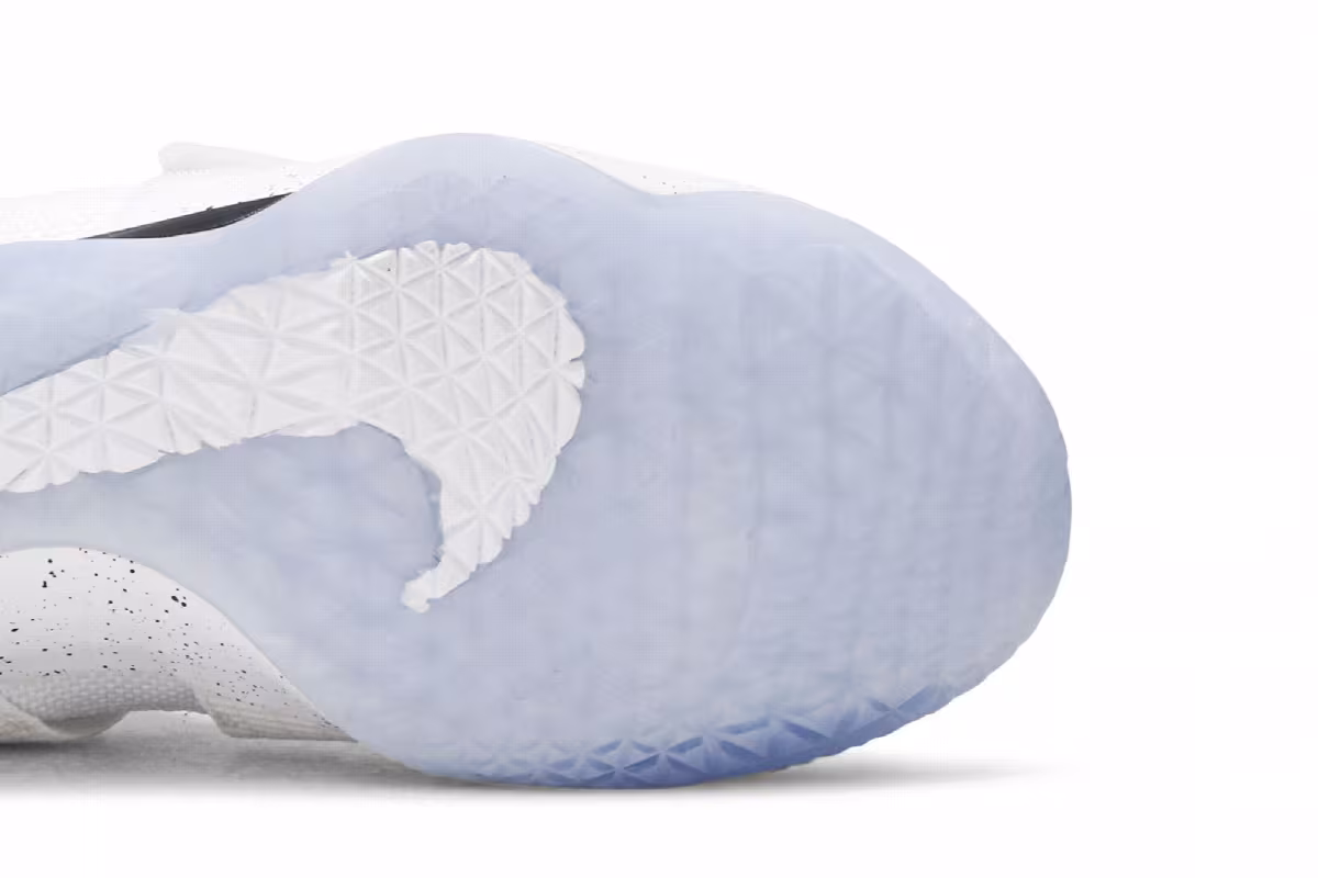 Nike LeBron Soldier 11 Court General, view 6