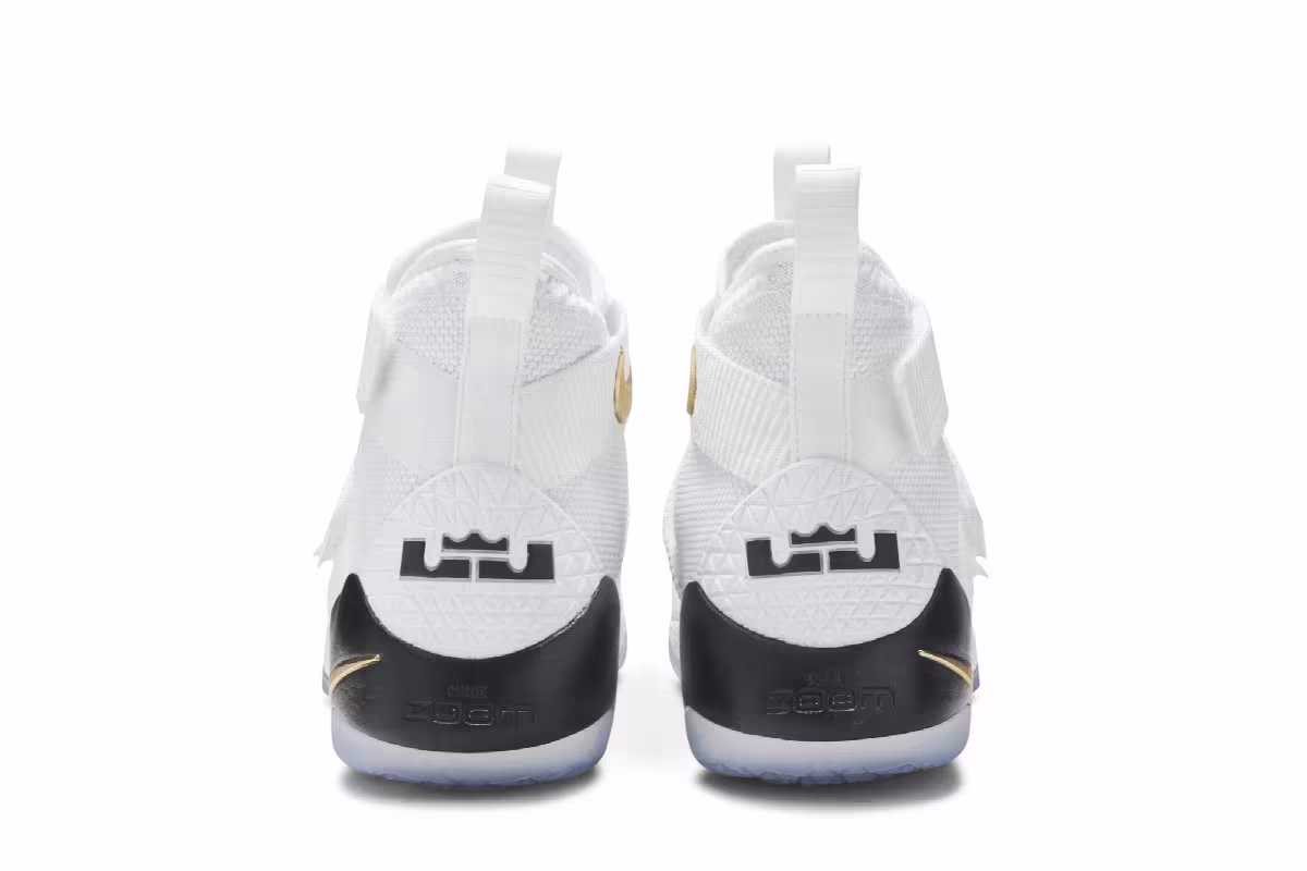 Nike LeBron Soldier 11 Court General, view 7