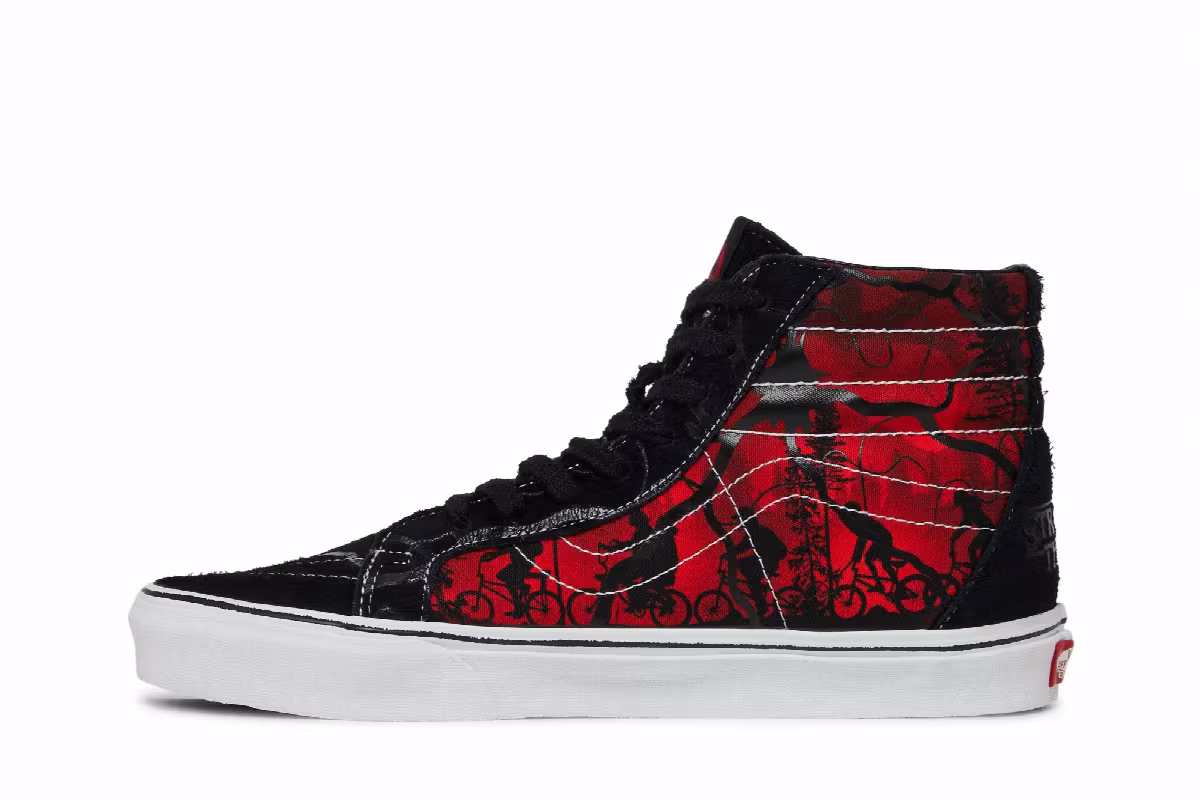 Stranger Things x Vans Sk8-Hi Reissue Upside Down, view 4