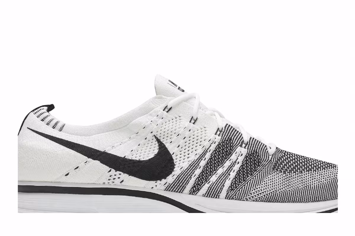 Nike Flyknit Trainer 2017 OG, view 3