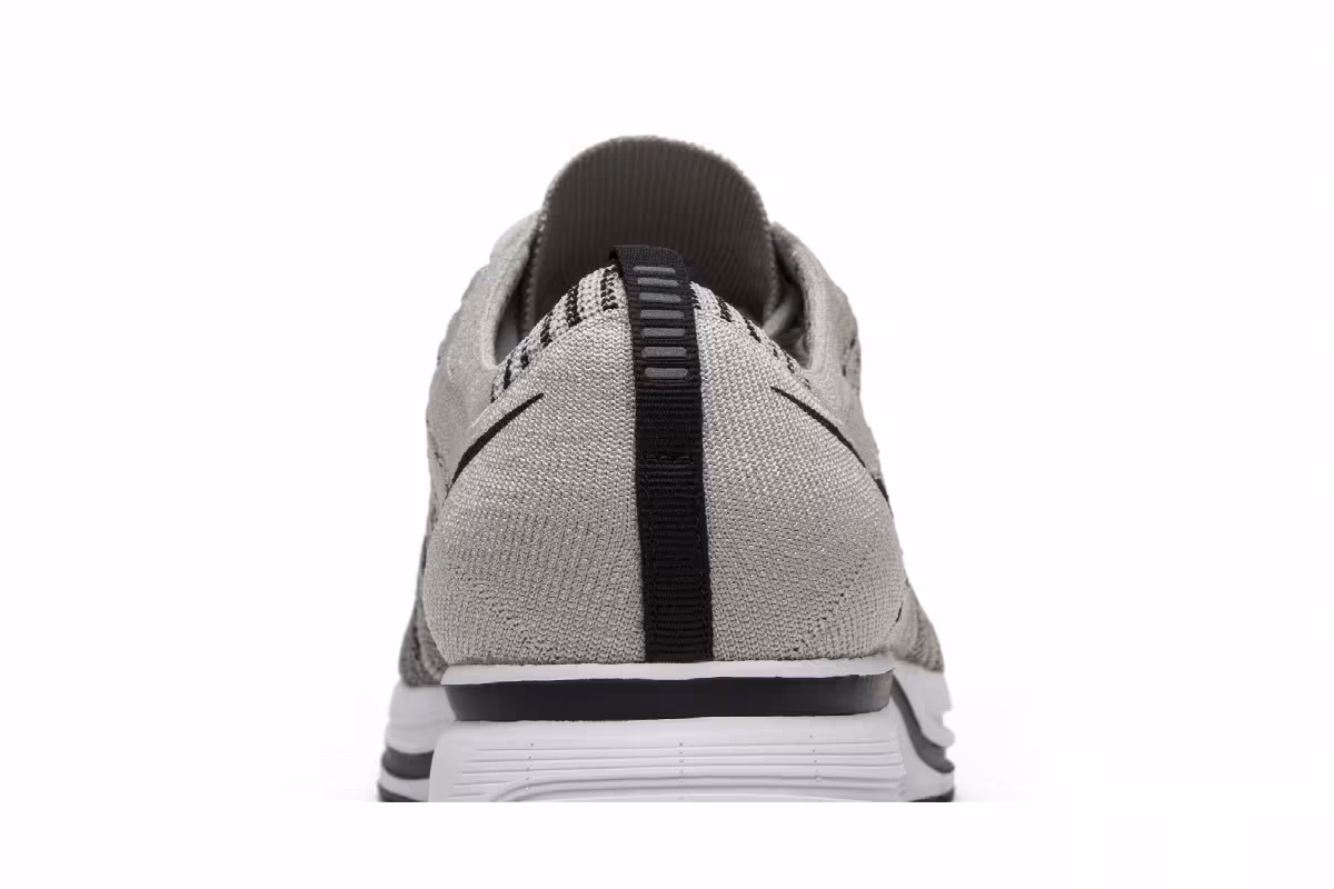 Nike Flyknit Trainer 2017 Pale Grey, view 8