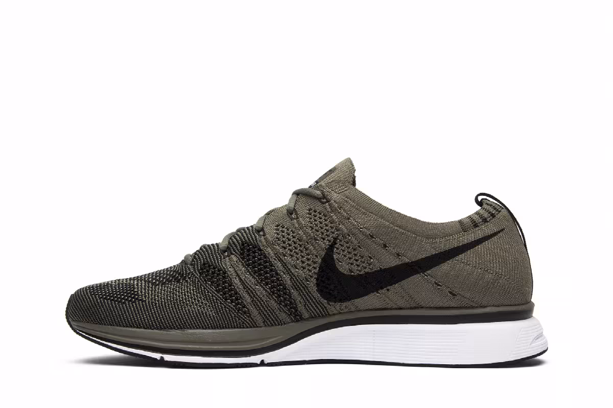 Nike Flyknit Trainer 2017 Olive, view 4