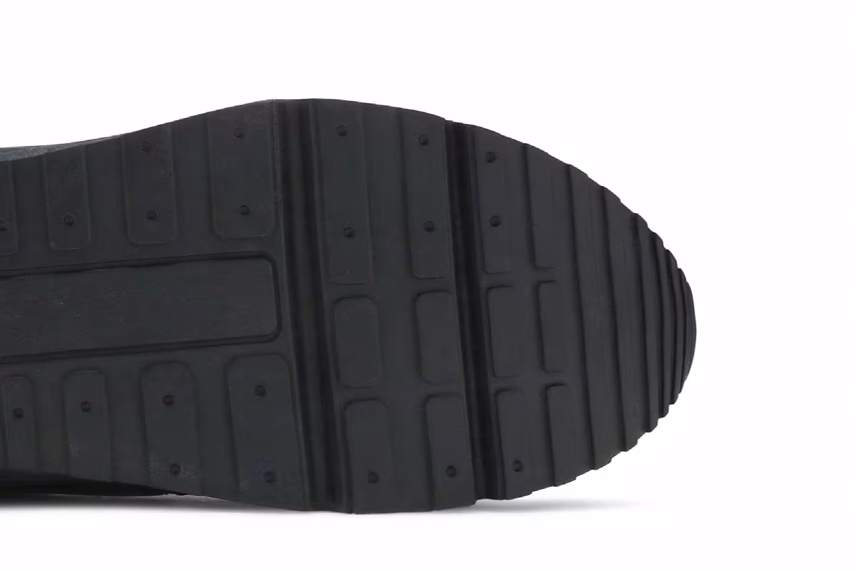Nike Air Max Limited 3 Triple Black, view 6