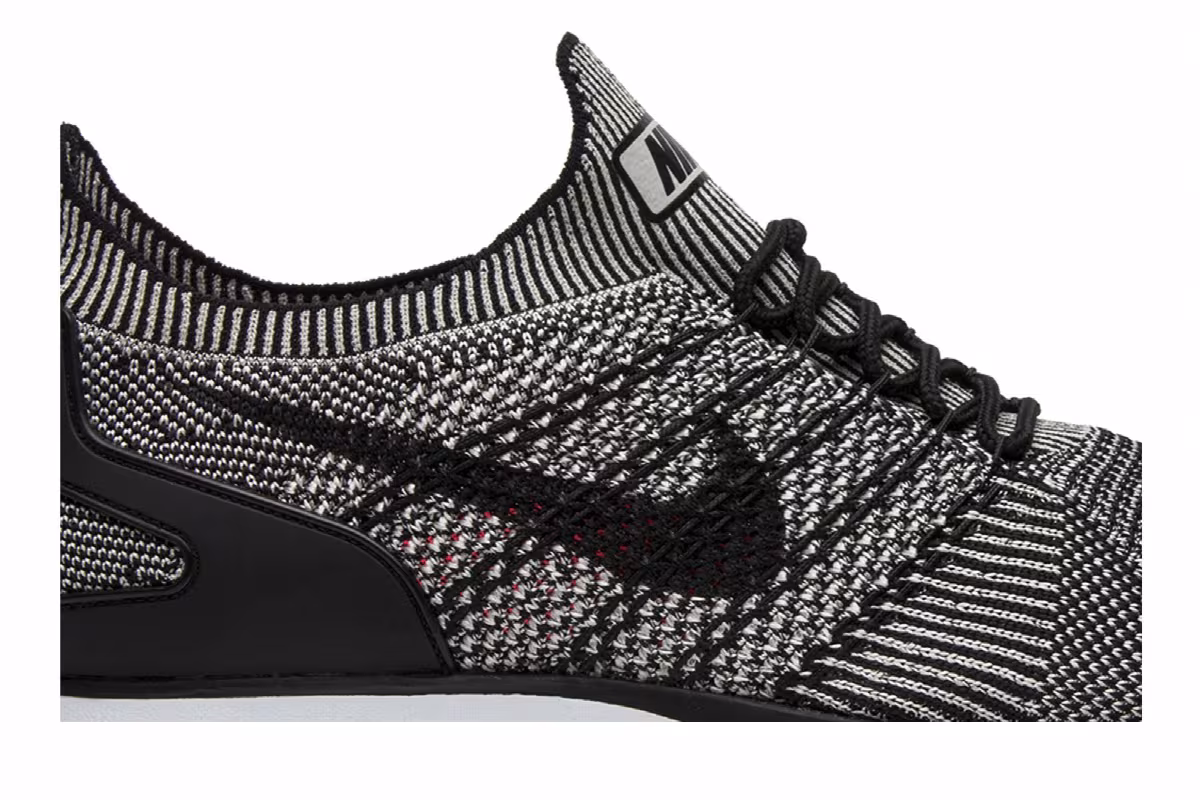 Nike Air Zoom Mariah Flyknit Racer Oreo, view 3
