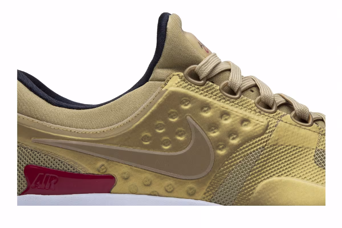 Nike Air Max Zero QS Metallic Gold, view 3