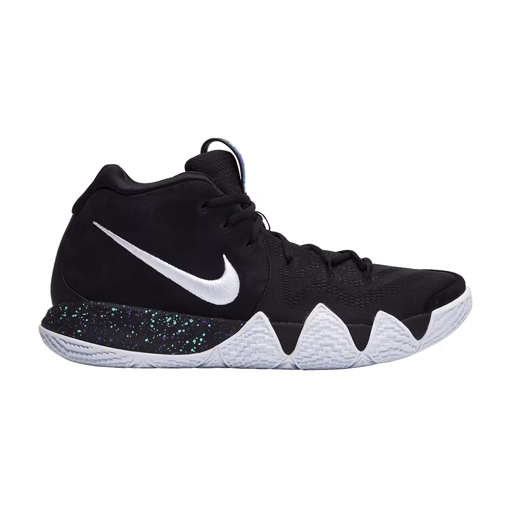 Nike Kyrie 4 Black White