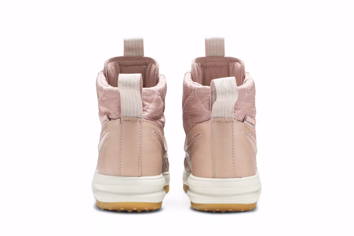 Nike Women's Lunar Force 1 Duckboot Particle Pink, view 7
