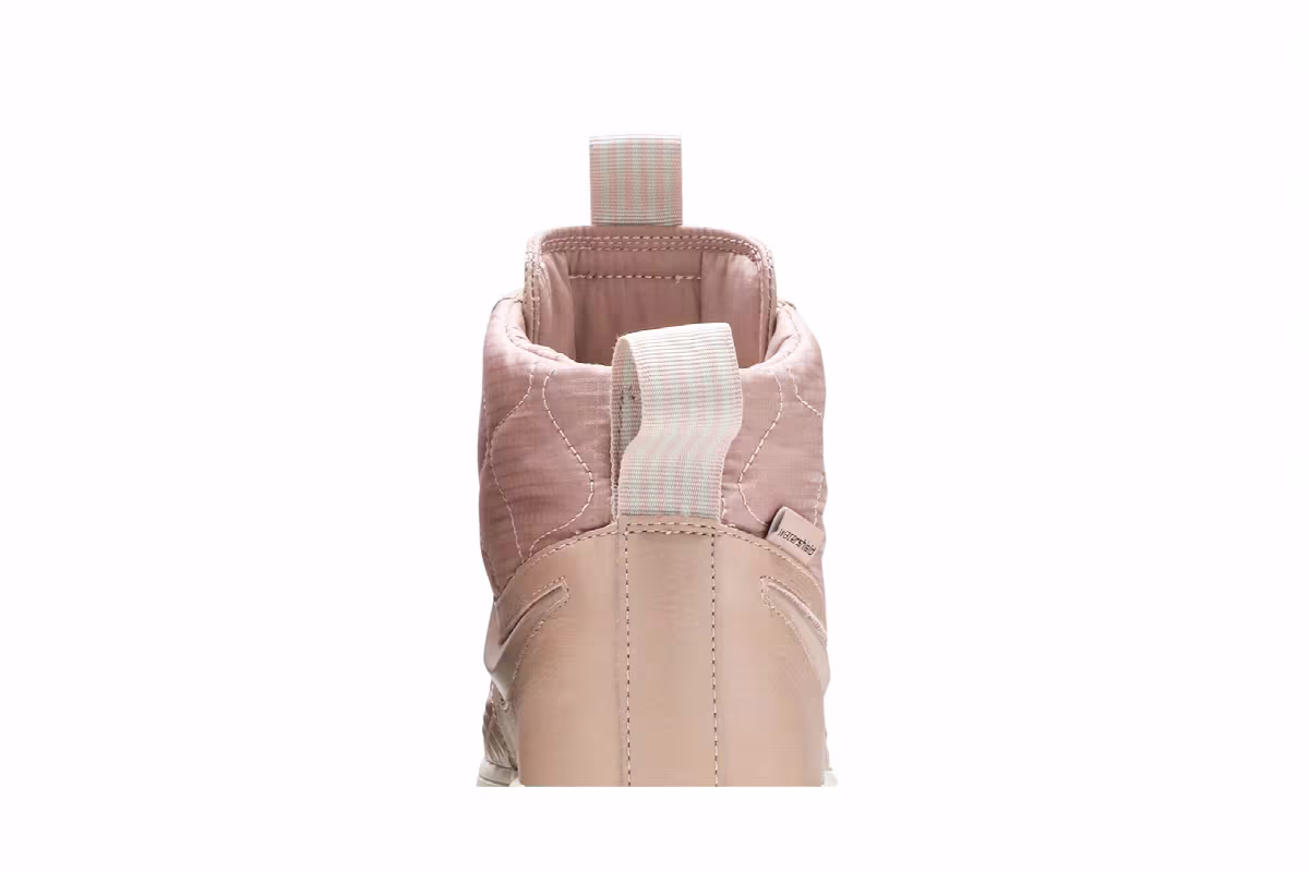 Nike Women's Lunar Force 1 Duckboot Particle Pink, view 8