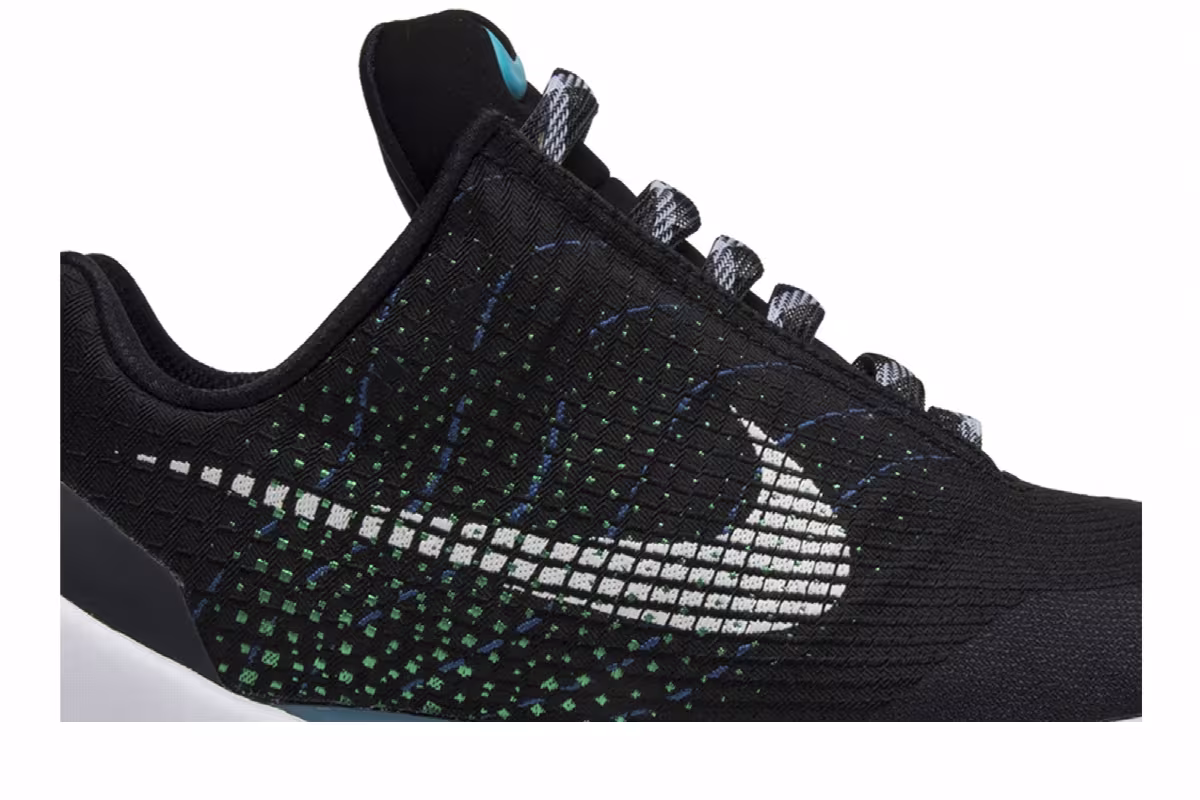 Nike HyperAdapt 1.0 Black Box, view 3
