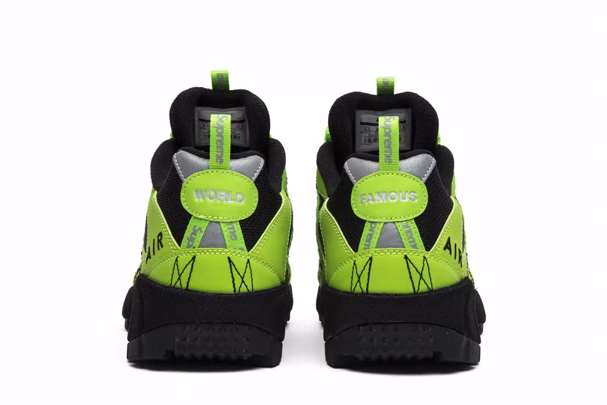 Supreme x Nike Air Humara 17 Green, view 7
