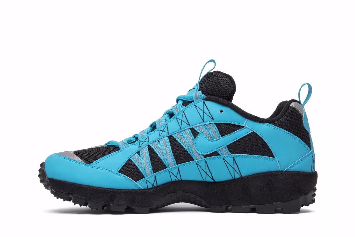 Supreme x Nike Air Humara 17 Blue, view 4