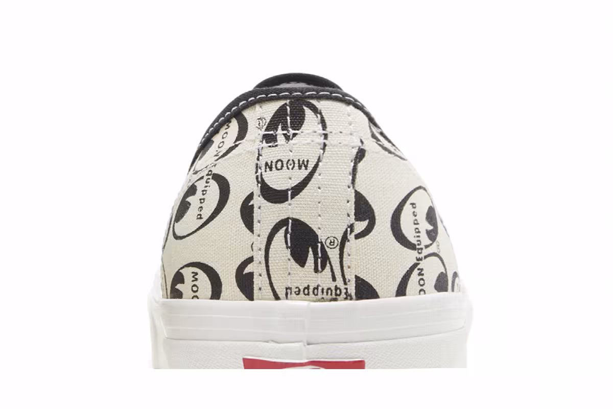 Mooneyes x Vans Authentic 44 DX Anaheim Factory - White, view 8