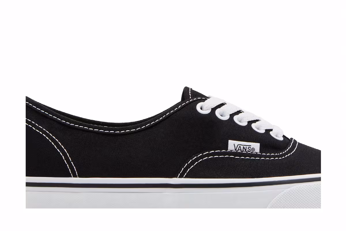 Vans Authentic Black, view 3