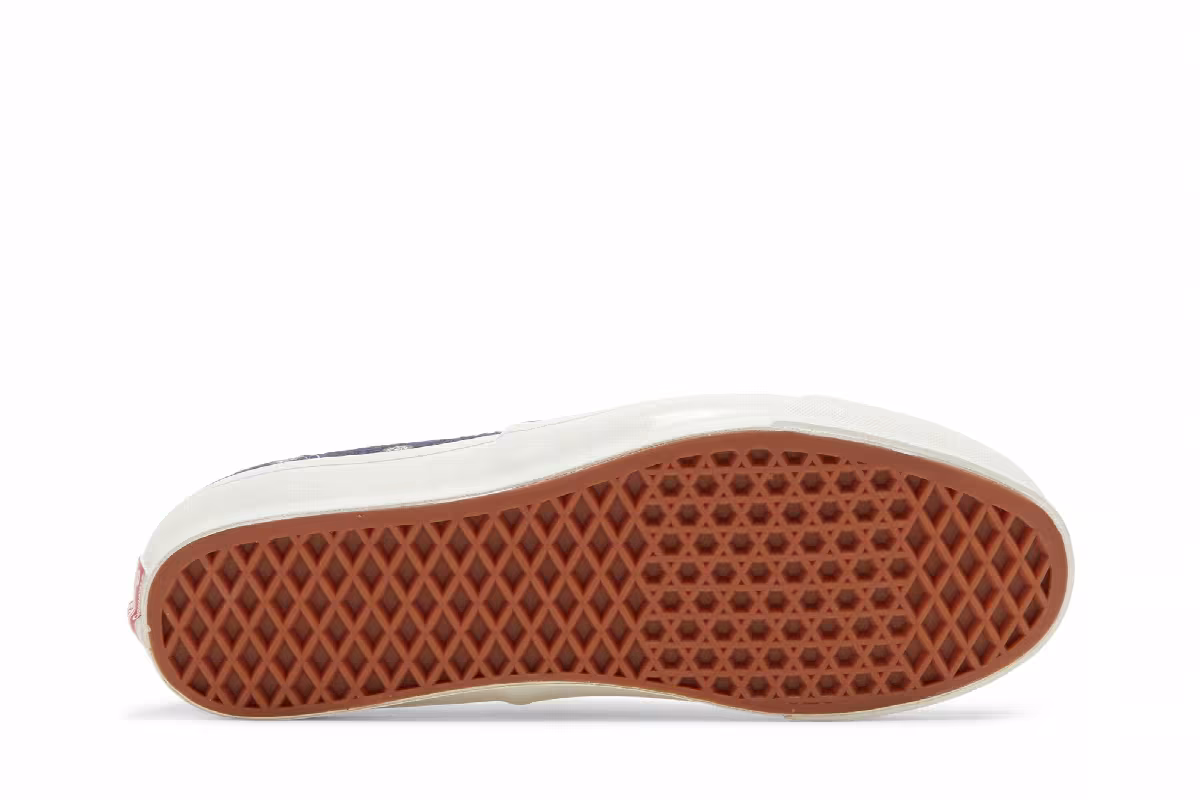 Kith x Vans OG Authentic LX Medallion, view 5