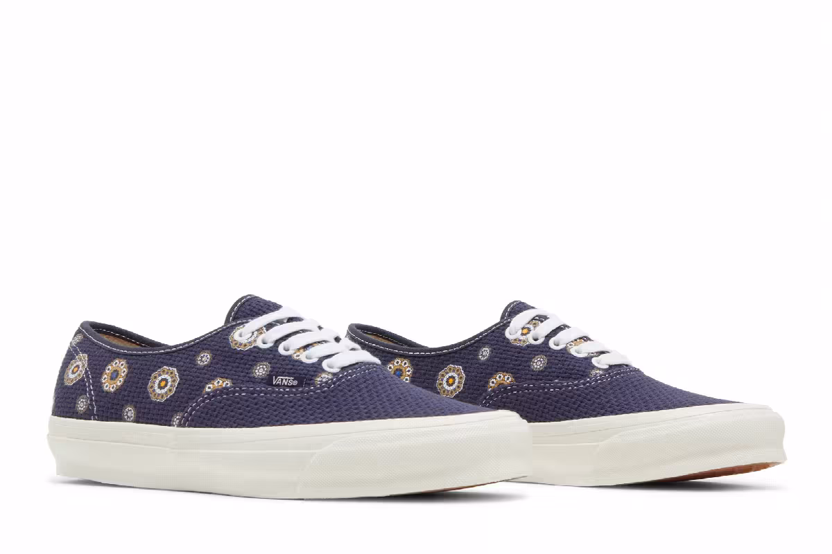 Kith x Vans OG Authentic LX Medallion, view 9