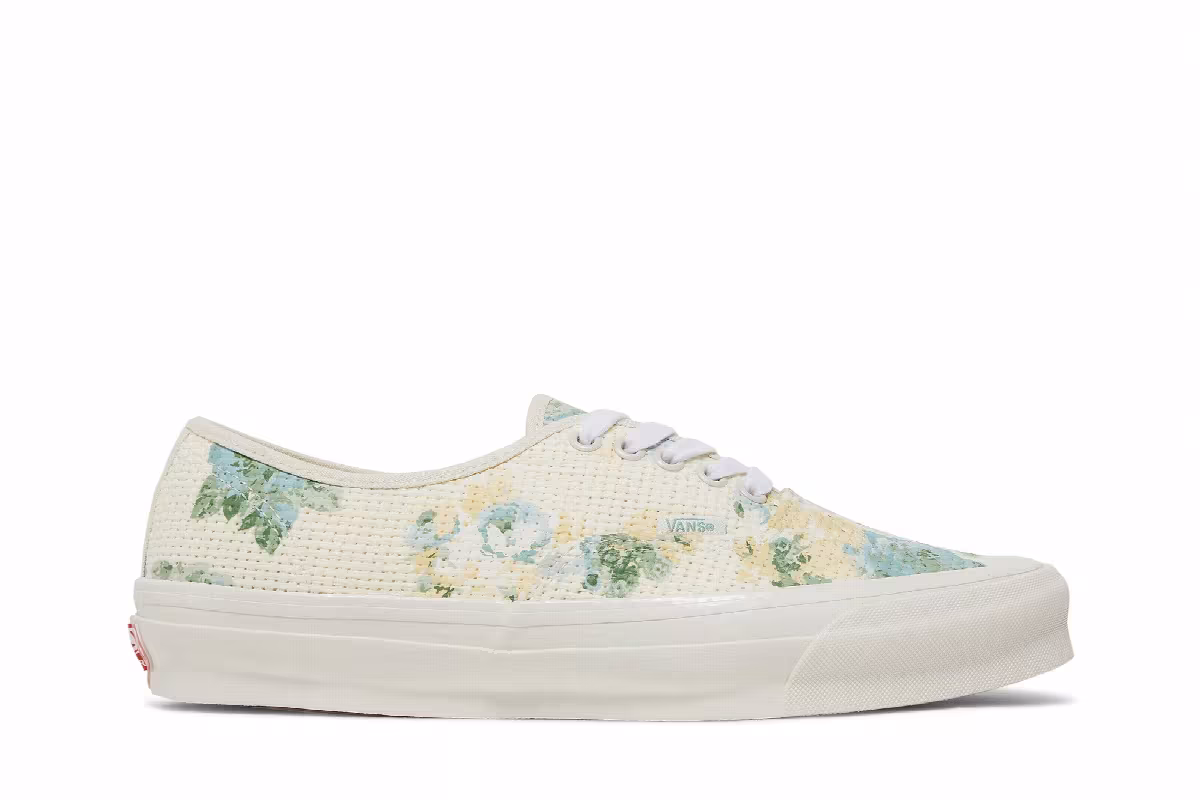 Kith x Vans OG Authentic LX Vintage Roses, view 2